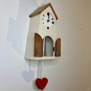 Orologio dentro e fuori dal tempo