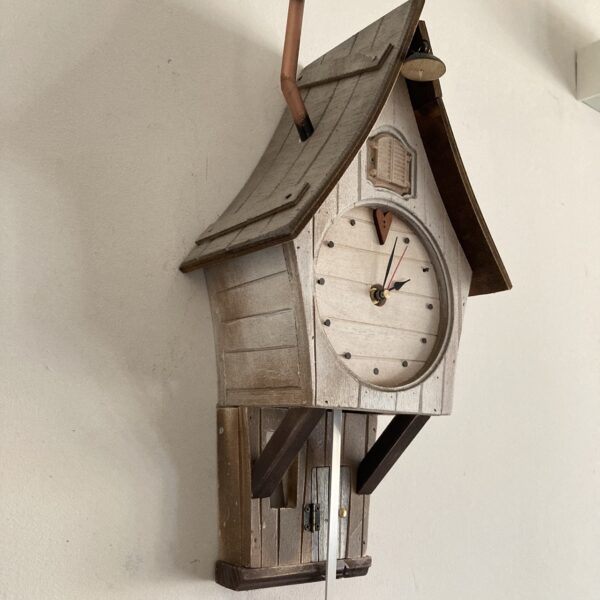 Orologio a cucu' "La Casetta nel cuore del bosco Tenebroso" - immagine 4