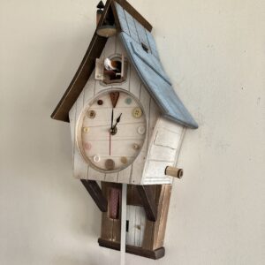 Orologio a cucu' "La Casetta nel cuore del bosco Tenebroso"