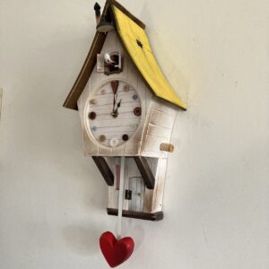 Orologio a cucu' "La Casetta nel cuore del bosco Tenebroso"